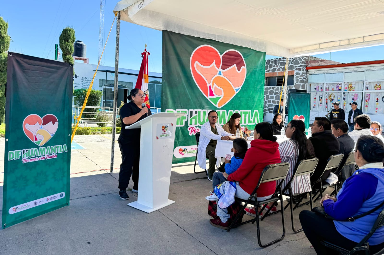 Ayuntamiento de Huamantla e instituciones cuidan a mujeres embarazadas y sus bebés con ultrasonidos